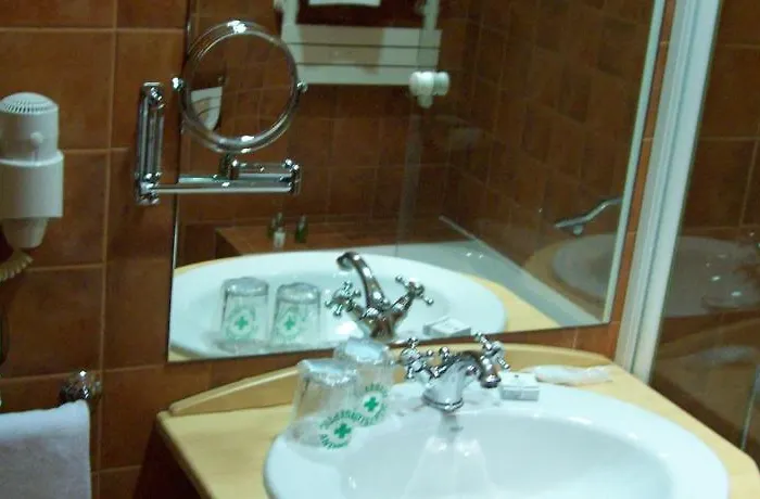 Valle Del Ambroz Hotel 4*