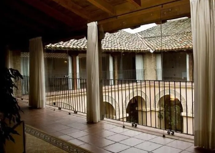 Hotel Valle Del Ambroz 4*