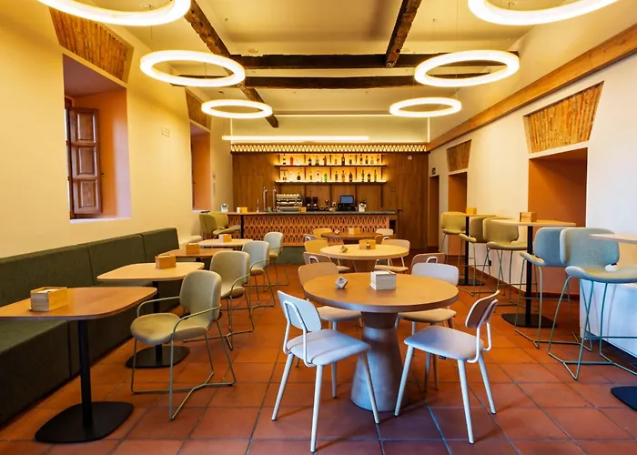 Hotel Valle Del Ambroz