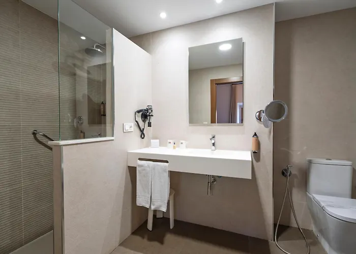 Hotel Valle Del Ambroz 4*