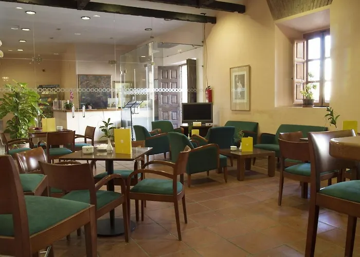 Hotel Valle Del Ambroz